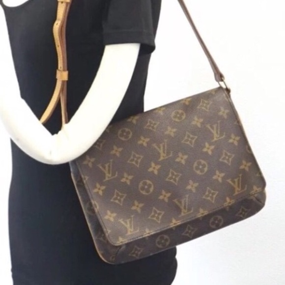 Louis Vuitton Handbags - Musette Tango Louis Vuitton